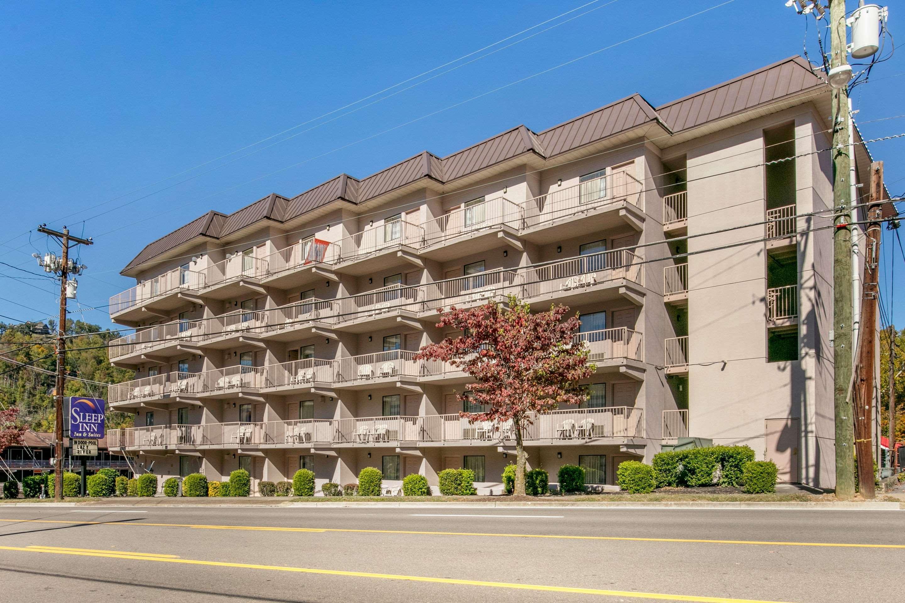 Sleep Inn & Suites Near Sports World Blvd Gatlinburg Exterior photo